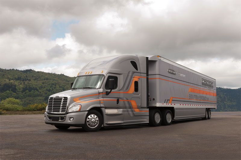 Freightliner-CE.jpg